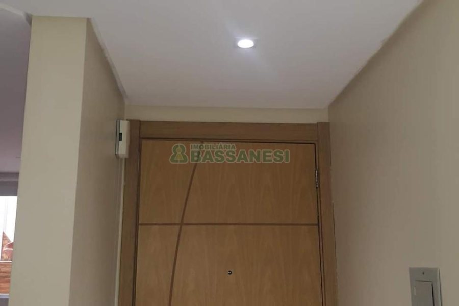 Apartamento com 56m², 2 dormitórios, 2 vagas, no bairro Colina do Sol em Caxias do Sul para Comprar