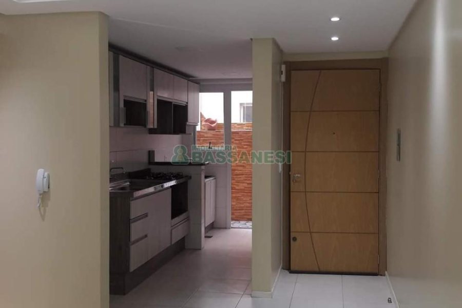 Apartamento com 56m², 2 dormitórios, 2 vagas, no bairro Colina do Sol em Caxias do Sul para Comprar