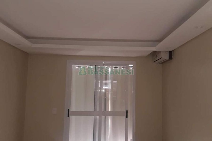 Apartamento com 56m², 2 dormitórios, 2 vagas, no bairro Colina do Sol em Caxias do Sul para Comprar