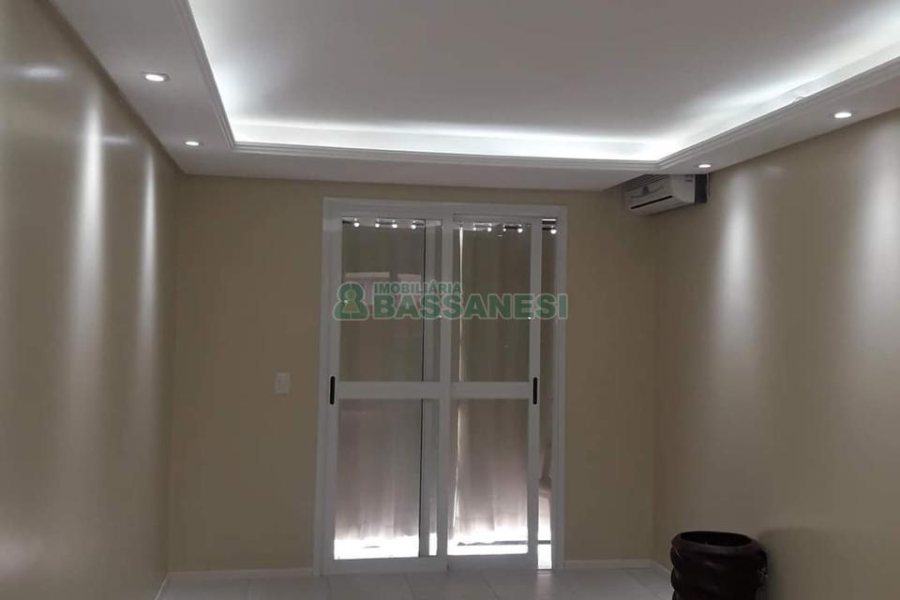 Apartamento com 56m², 2 dormitórios, 2 vagas, no bairro Colina do Sol em Caxias do Sul para Comprar