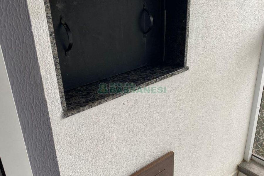 Apartamento com 77m², 2 dormitórios, 6 vagas, no bairro Colina Sorriso em Caxias do Sul para Comprar
