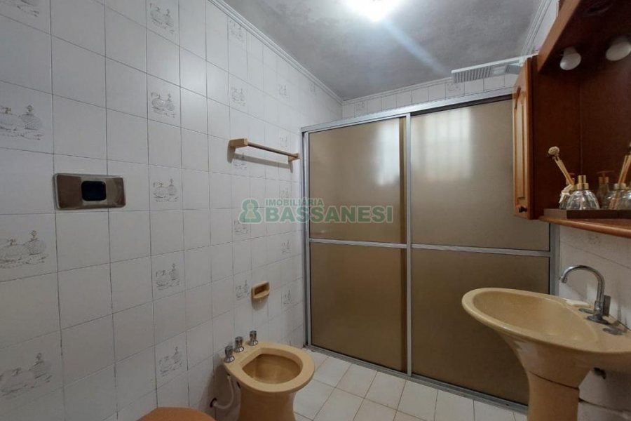 Apartamento com 139m², 3 dormitórios, 1 vaga, no bairro Medianeira em Caxias do Sul para Comprar