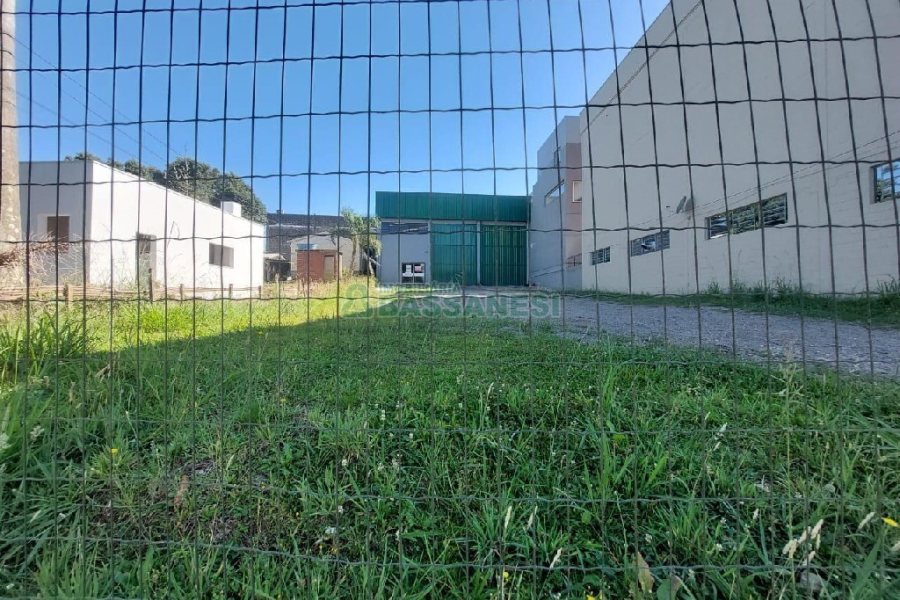 Pavilhão com 228m², no bairro Jardim Eldorado em Caxias do Sul para Alugar