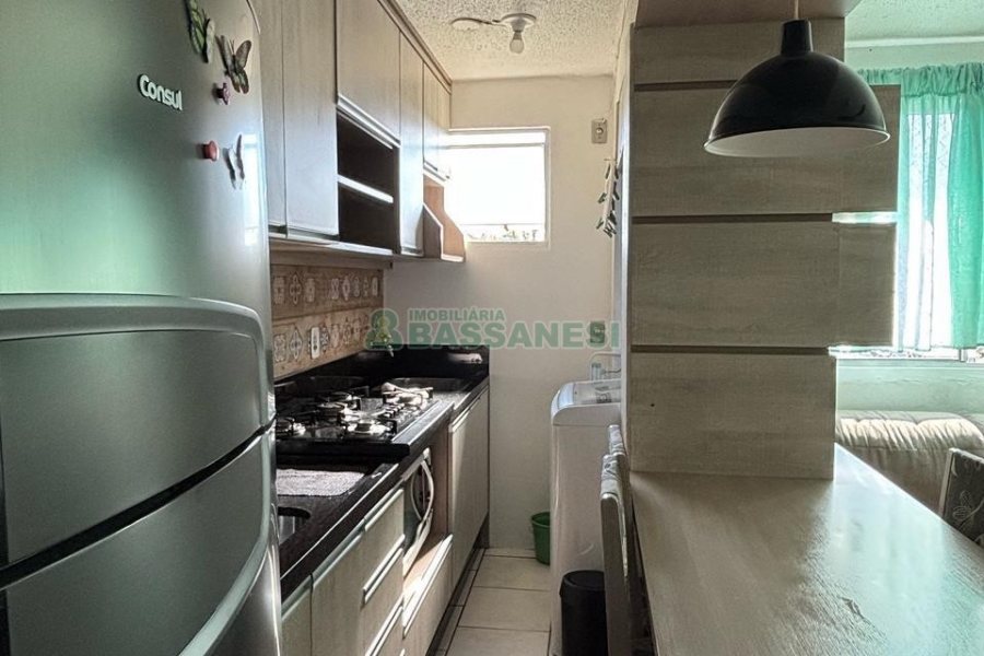 Apto Mobiliado com 54m², 2 dormitórios, 1 vaga, no bairro Esplanada em Caxias do Sul para Alugar