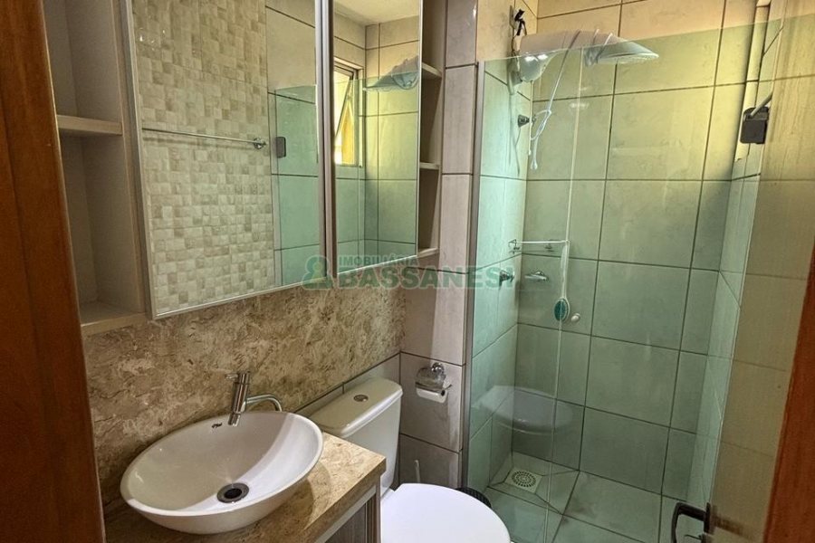 Apto Mobiliado com 54m², 2 dormitórios, 1 vaga, no bairro Esplanada em Caxias do Sul para Alugar