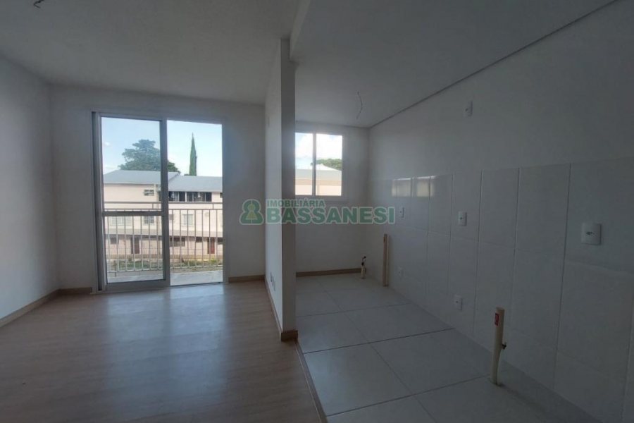 Apartamento com 47m², 2 dormitórios, 1 vaga, no bairro Bela Vista em Caxias do Sul para Comprar