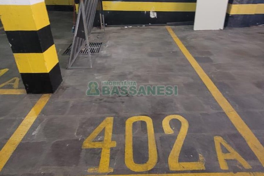 Apartamento com 82m², 2 dormitórios, 1 vaga, no bairro Santa Catarina em Caxias do Sul para Comprar