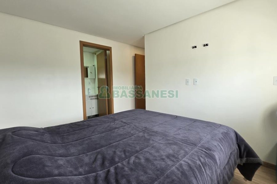 Apartamento com 62m², 2 dormitórios, 1 vaga, no bairro Vila Verde em Caxias do Sul para Comprar