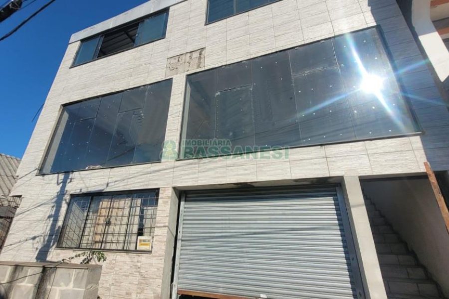 Loja com 250m², no bairro Cristo Redentor em Caxias do Sul para Alugar
