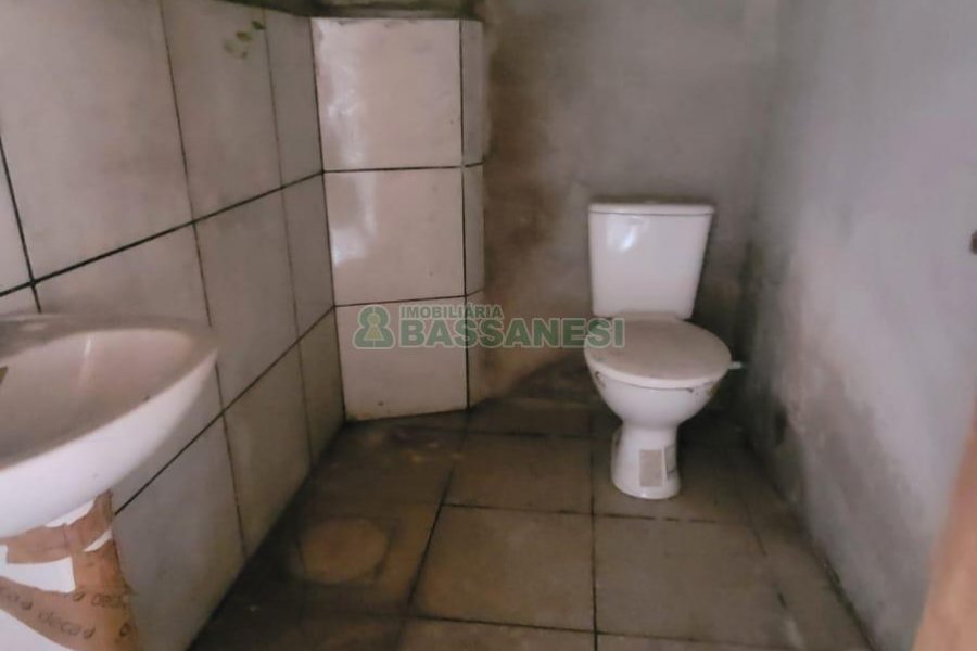 Loja com 250m², no bairro Cristo Redentor em Caxias do Sul para Alugar