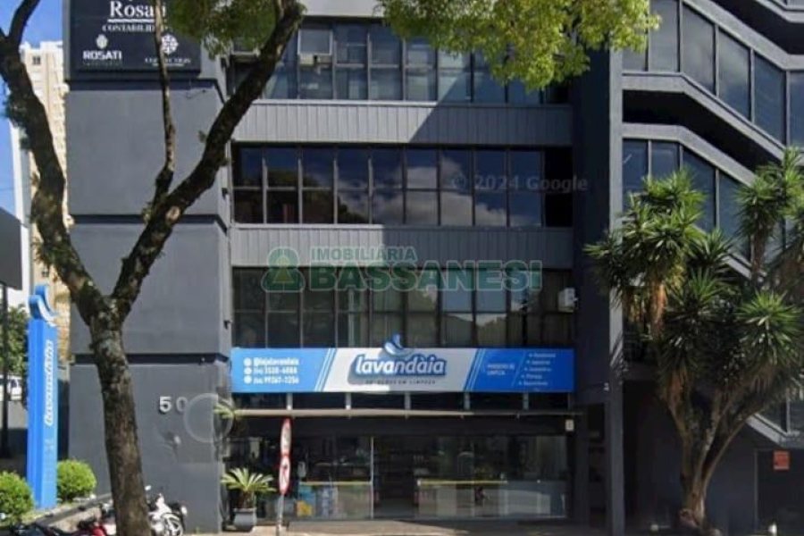 Loja com 192m², no bairro São Pelegrino em Caxias do Sul para Alugar