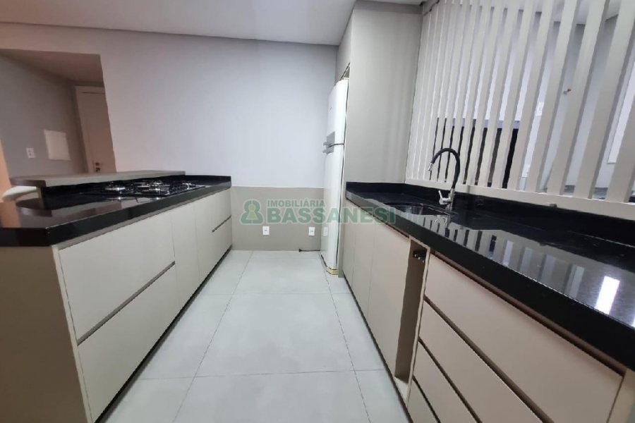 Apartamento com 88m², 2 dormitórios, 2 vagas, no bairro Santa Catarina em Caxias do Sul para Comprar
