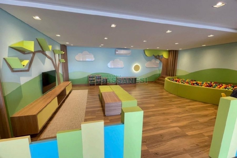 Apartamento com 88m², 2 dormitórios, 2 vagas, no bairro Santa Catarina em Caxias do Sul para Comprar