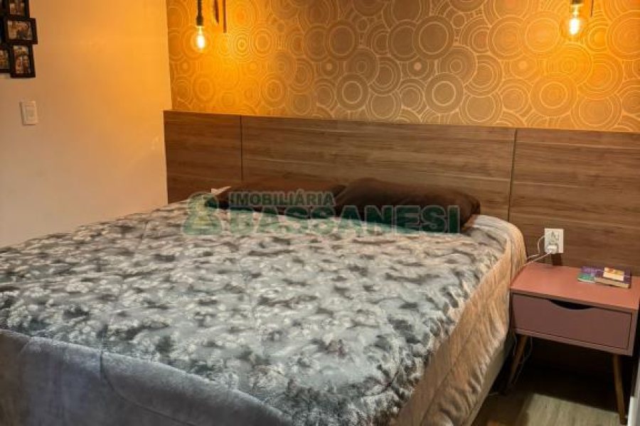 Chácara com 325m², 4 dormitórios, 3 vagas, no bairro Pedancino em Caxias do Sul para Comprar