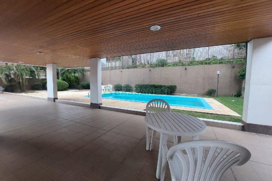 Apartamento com 250m², 3 dormitórios, 4 vagas, no bairro Madureira em Caxias do Sul para Comprar