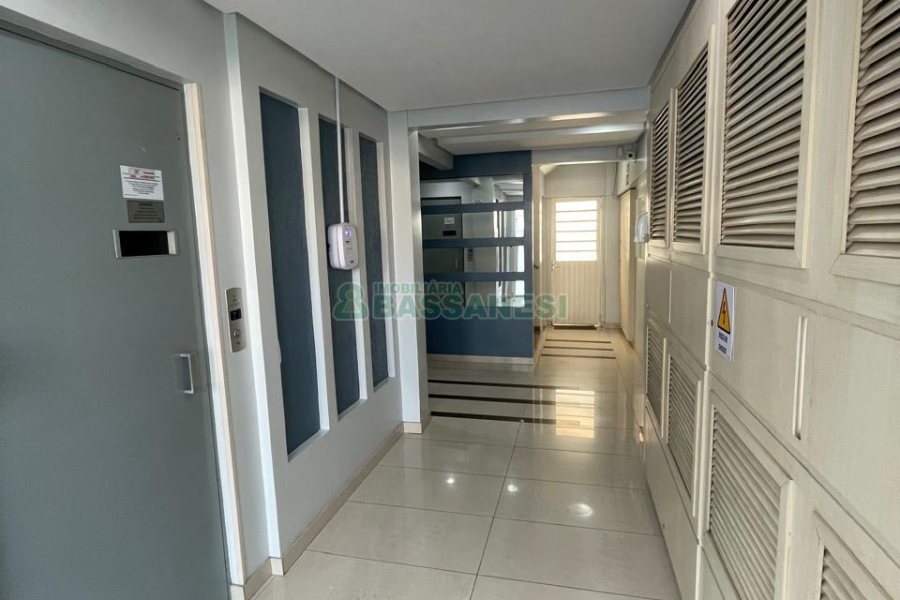 Apartamento com 66m², 2 dormitórios, no bairro Nossa Senhora de Lourdes em Caxias do Sul para Comprar