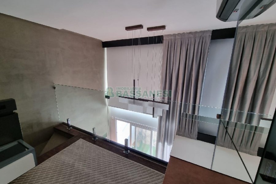 Apto Mobiliado com 84m², 1 dormitório, 2 vagas, no bairro Centro em Caxias do Sul para Alugar