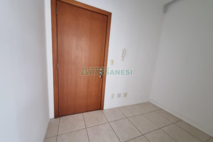 Sala com 50m², no bairro Centro em Caxias do Sul para Alugar