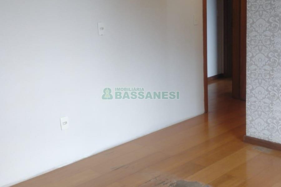 Apto/Cobertura com 182m², 3 dormitórios, 2 vagas, no bairro São Pelegrino em Caxias do Sul para Alugar ou Comprar