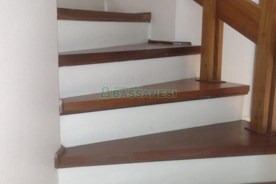 Apto/Cobertura com 182m², 3 dormitórios, 2 vagas, no bairro São Pelegrino em Caxias do Sul para Alugar ou Comprar