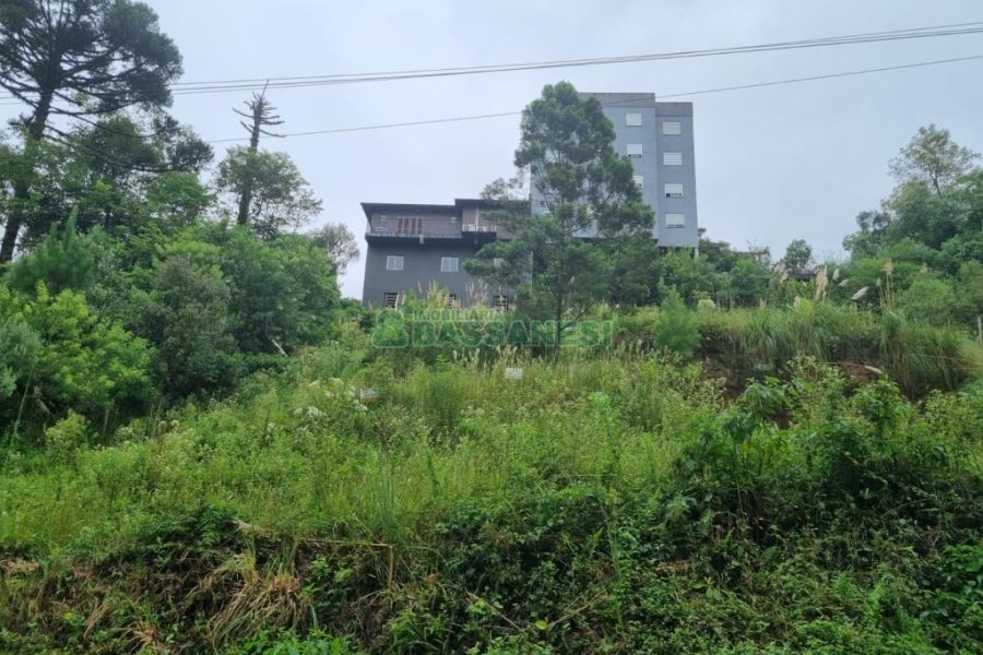 Terreno com 516m², no bairro Bela Vista em Caxias do Sul para Comprar