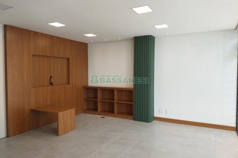 Loja com 220m², no bairro Villagio Iguatemi em Caxias do Sul para Alugar