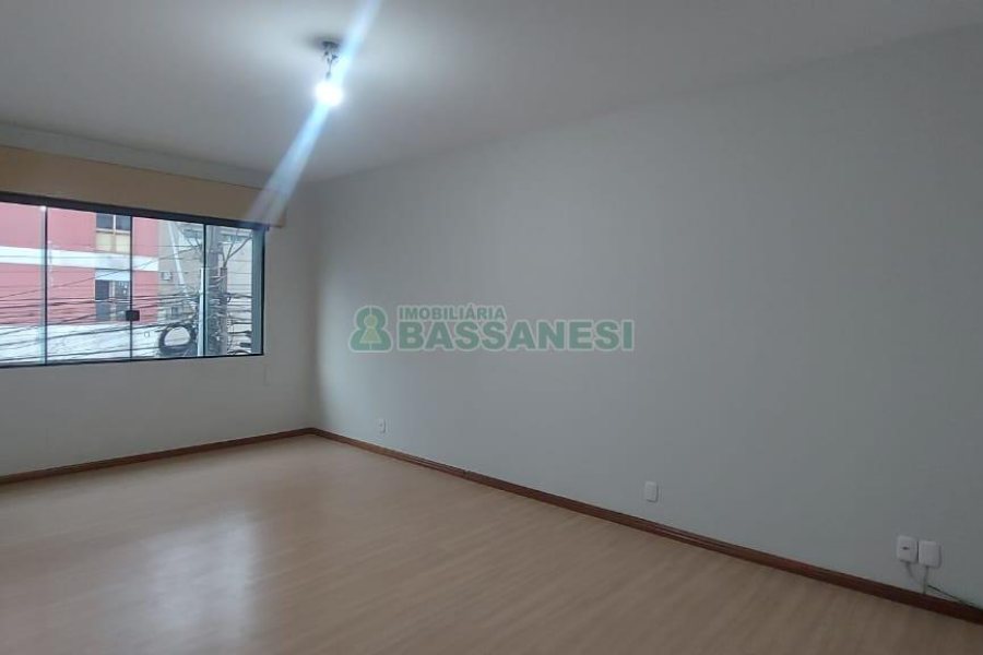 Sobreloja com 150m², no bairro Centro em Caxias do Sul para Alugar