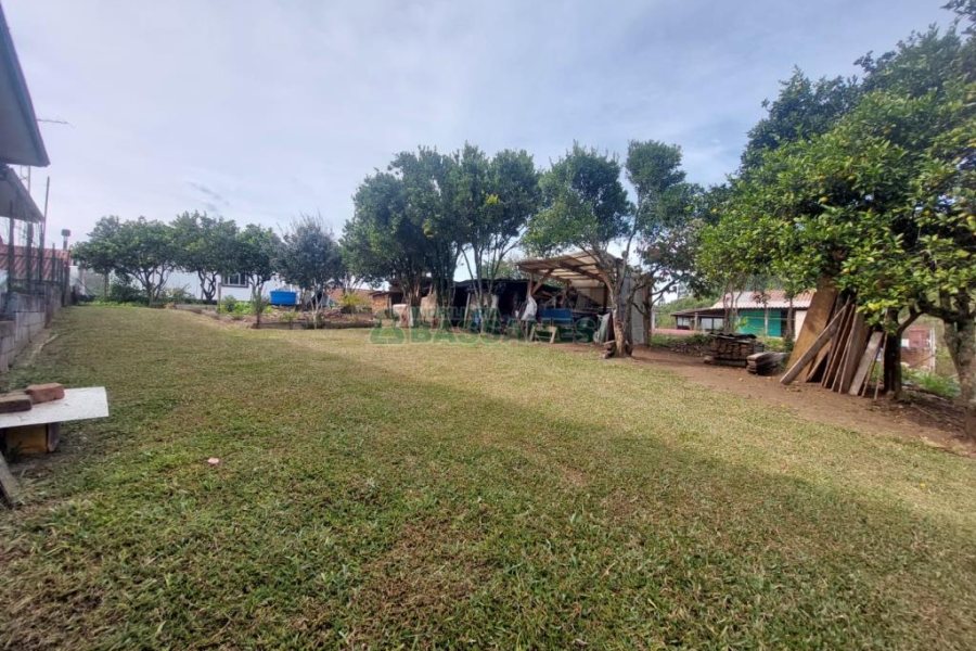 Terreno com 320m², no bairro Forqueta em Caxias do Sul para Comprar