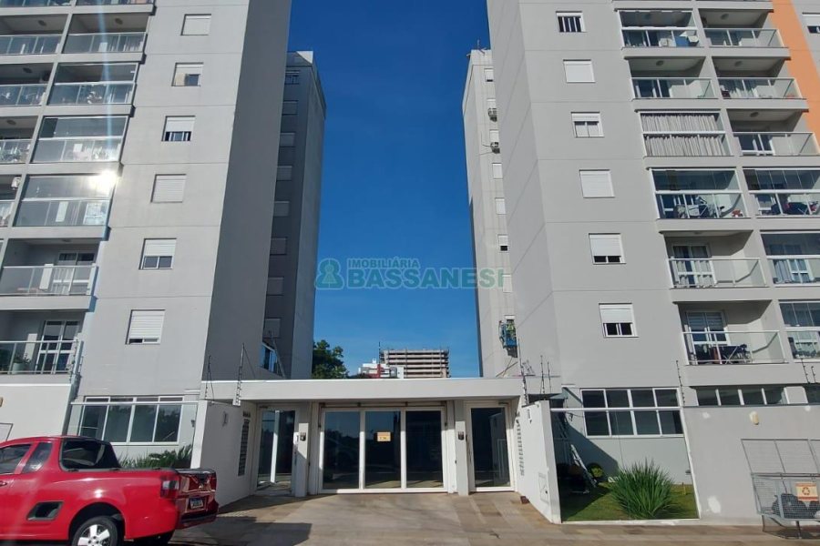 Apartamento com 50m², 2 dormitórios, 1 vaga, no bairro Vinhedos em Caxias do Sul para Comprar