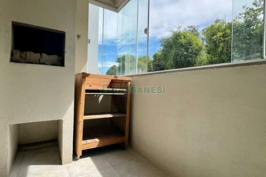 Apartamento com 61m², 2 dormitórios, 2 vagas, no bairro Santa Lúcia em Caxias do Sul para Comprar