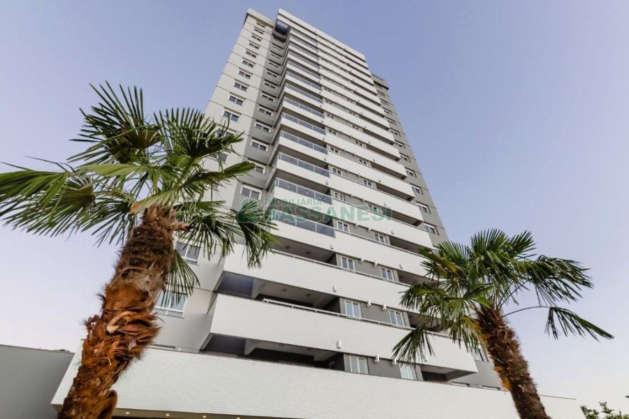 Apartamento com 91m², 3 dormitórios, 2 vagas, no bairro Panazzolo em Caxias do Sul para Comprar