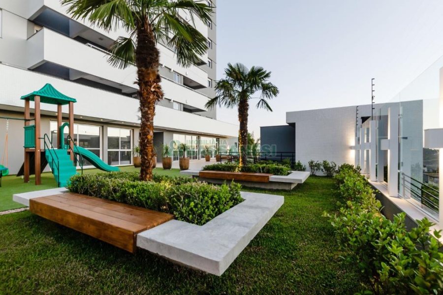 Apartamento com 91m², 3 dormitórios, 2 vagas, no bairro Panazzolo em Caxias do Sul para Comprar
