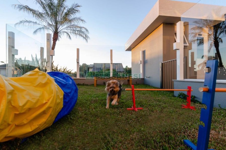 Apartamento com 91m², 3 dormitórios, 2 vagas, no bairro Panazzolo em Caxias do Sul para Comprar