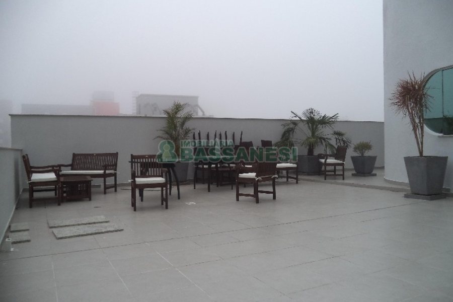 Sala com 30m², no bairro Villagio Iguatemi em Caxias do Sul para Alugar