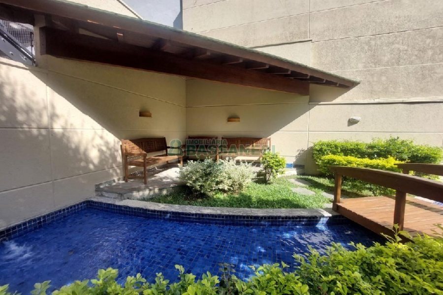 Apto Mobiliado com 340m², 3 dormitórios, 5 vagas, no bairro Exposição em Caxias do Sul para Alugar ou Comprar