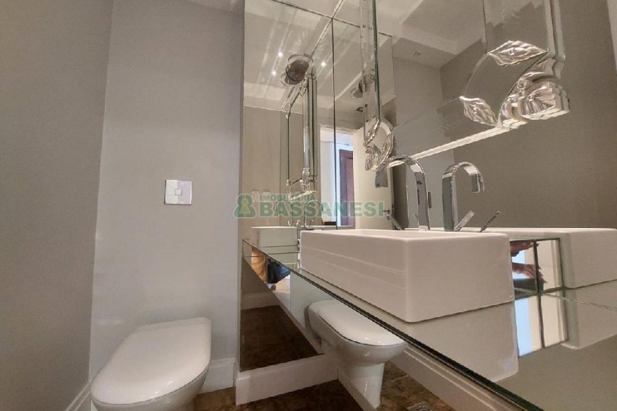 Apto Mobiliado com 340m², 3 dormitórios, 5 vagas, no bairro Exposição em Caxias do Sul para Alugar ou Comprar