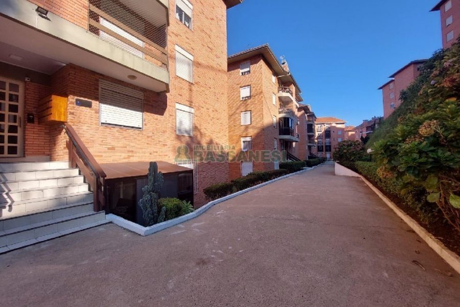 Apto Mobiliado com 65m², 2 dormitórios, no bairro Interlagos em Caxias do Sul para Alugar