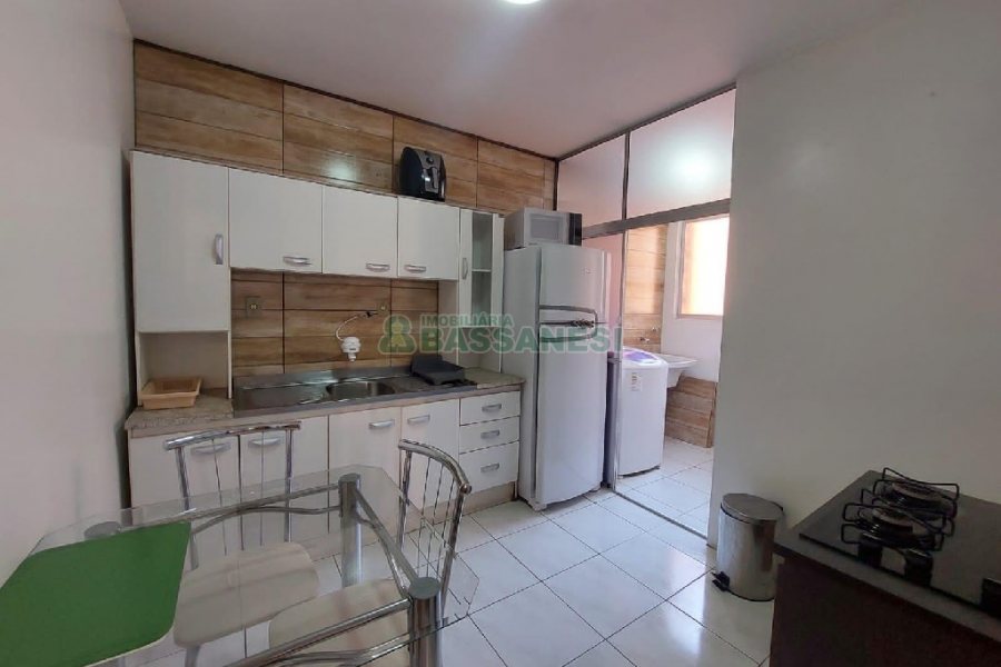 Apto Mobiliado com 65m², 2 dormitórios, no bairro Interlagos em Caxias do Sul para Alugar