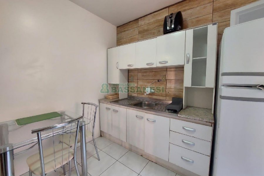 Apto Mobiliado com 65m², 2 dormitórios, no bairro Interlagos em Caxias do Sul para Alugar