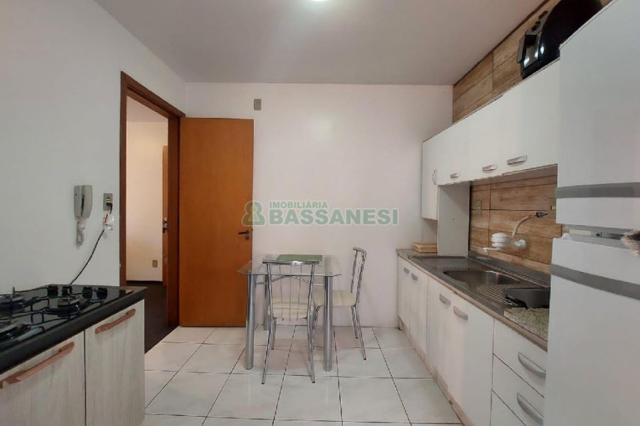 Apto Mobiliado com 65m², 2 dormitórios, no bairro Interlagos em Caxias do Sul para Alugar