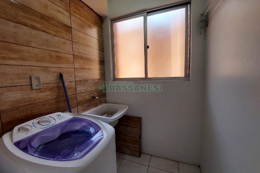 Apto Mobiliado com 65m², 2 dormitórios, no bairro Interlagos em Caxias do Sul para Alugar