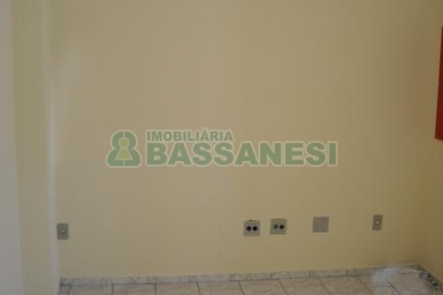 Loja com 45m², no bairro Centro em Caxias do Sul para Alugar