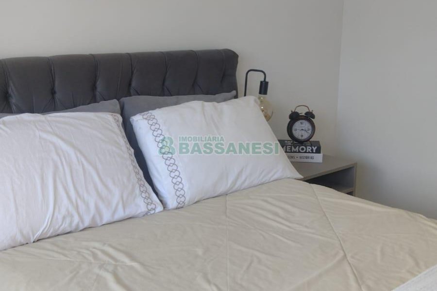 Casa com 180m², 5 dormitórios, no bairro Rio Branco em Caxias do Sul para Comprar