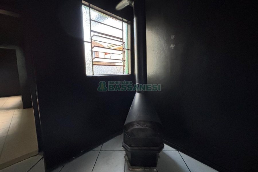 Loja com 150m², no bairro Lourdes em Caxias do Sul para Alugar