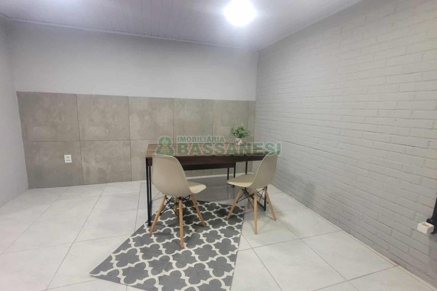 Sala com 30m², no bairro São José em Caxias do Sul para Alugar