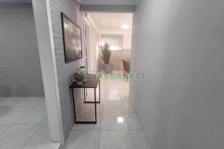 Sala com 30m², no bairro São José em Caxias do Sul para Alugar