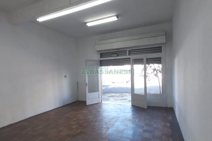 Loja com 35m², no bairro Lourdes em Caxias do Sul para Alugar