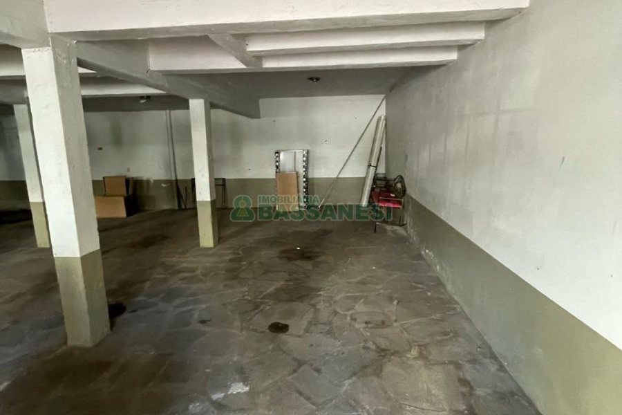 Apartamento com 80m², 3 dormitórios, 2 vagas, no bairro São Pelegrino em Caxias do Sul para Comprar