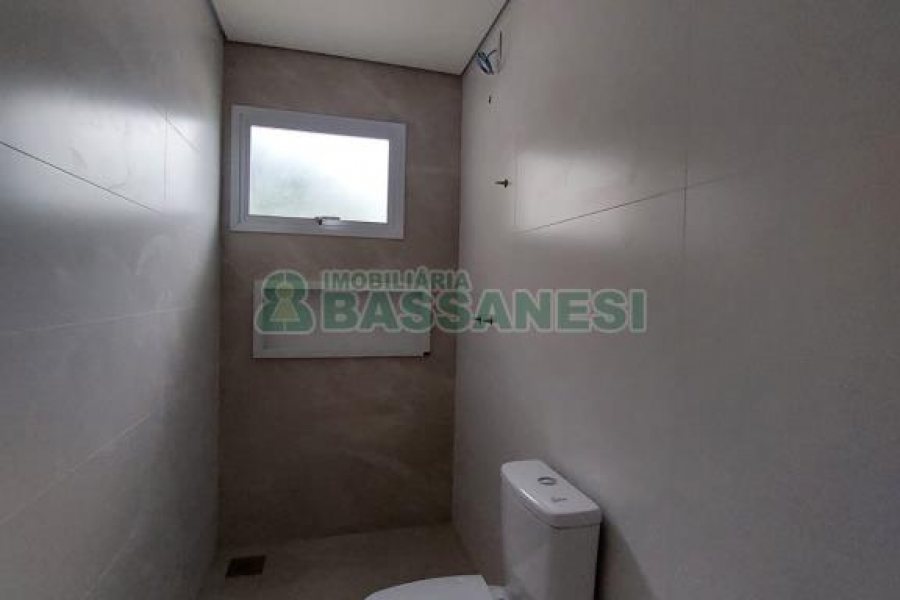 Casa com 167m², 3 dormitórios, 2 vagas, no bairro Salgado Filho em Caxias do Sul para Comprar