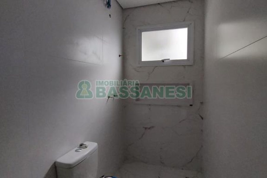 Casa com 151m², 3 dormitórios, 2 vagas, no bairro Salgado Filho em Caxias do Sul para Comprar